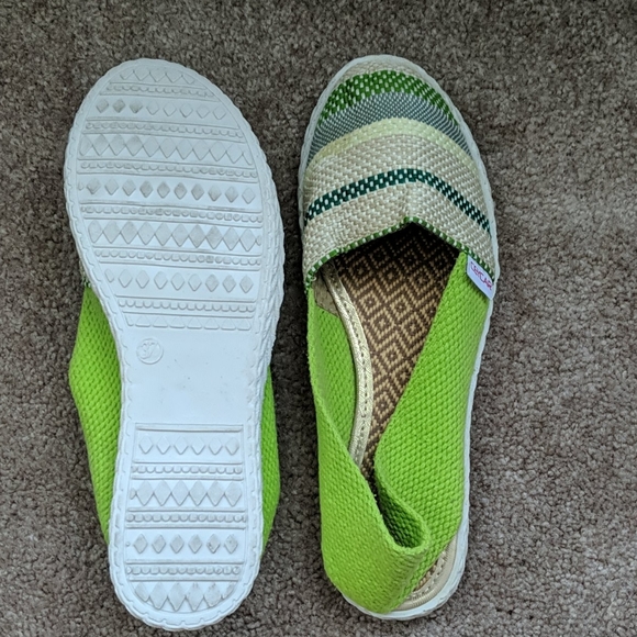 FLATS  SHOES - Picture 2 of 3